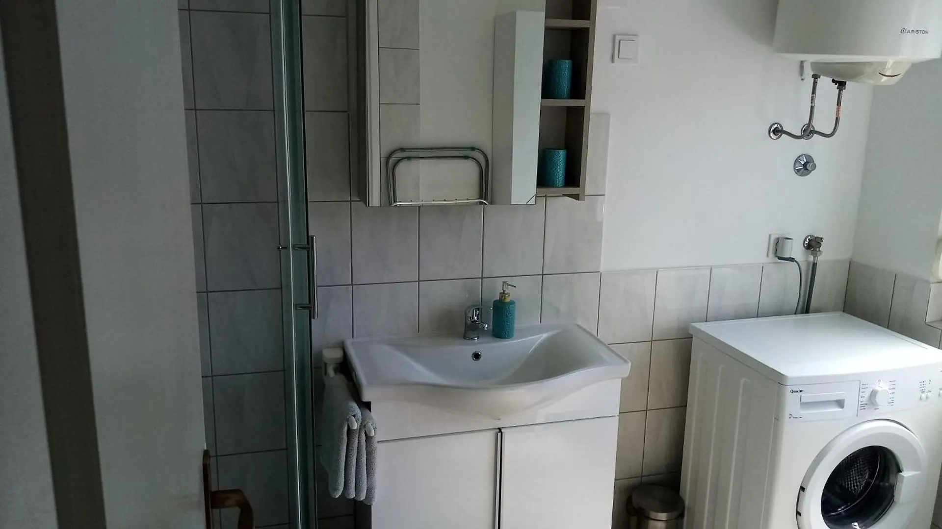 Apartment Buic Pola 0*,