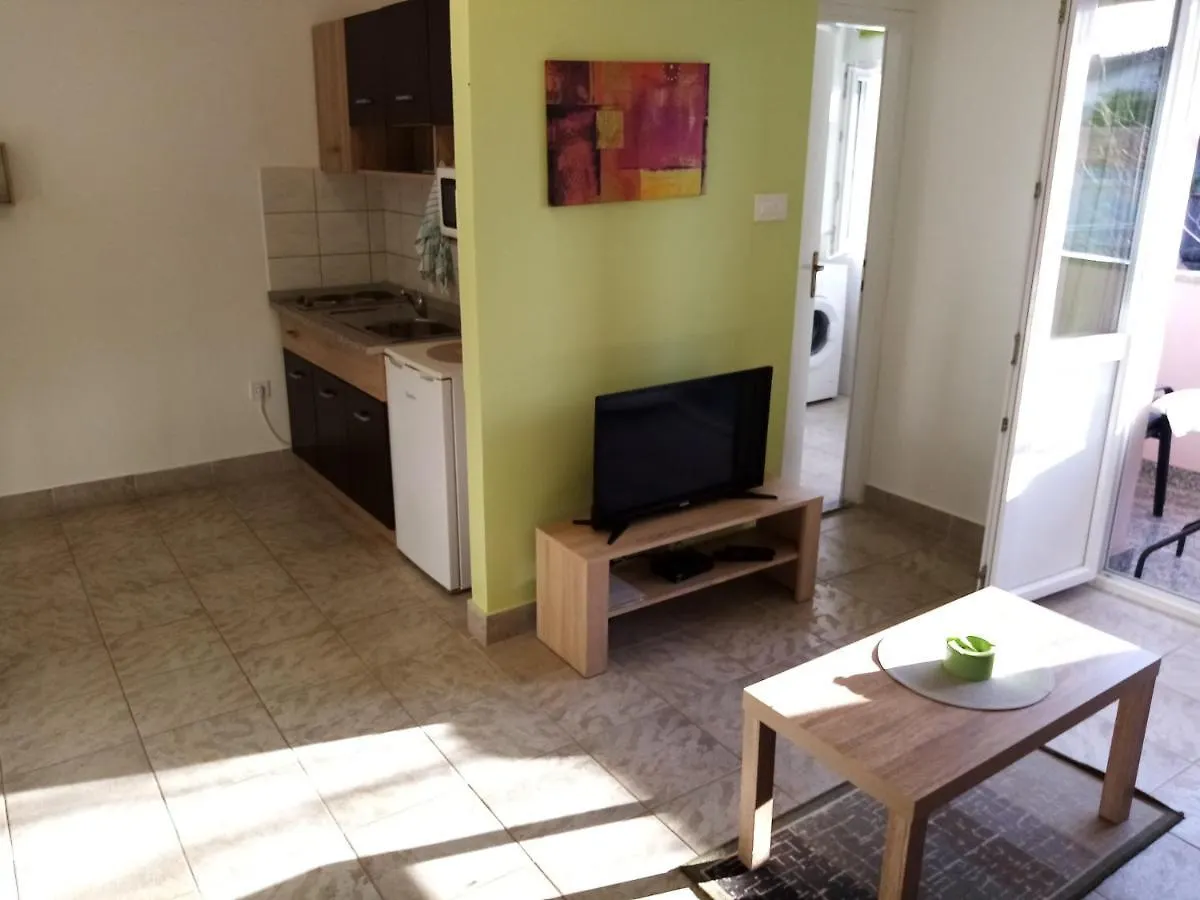 Apartment Buic  Pula